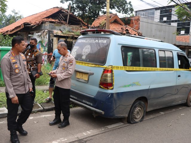 Pembunuh Sopir Angkot di Tangerang Diburu Polisi