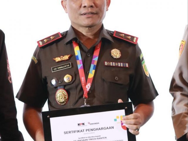 Kejati Banten Diganjar Penghargaan Penanganan Tindak Pidana Korupsi Terbaik Pertama dari KPK