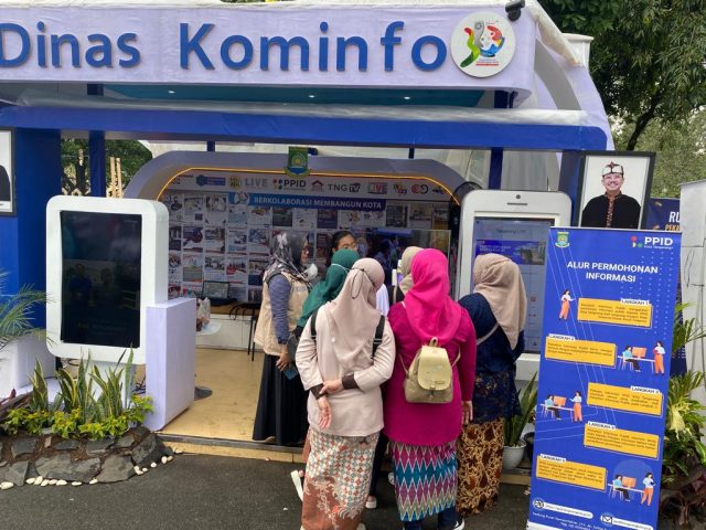 Stand Diskominfo Tak Pernah Sepi dari Pengunjung Pekan Raya Kota Tangerang