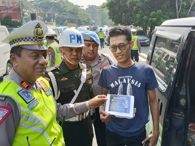 Polisi Mulai Sosialisasikan Tilang Manual di Kota Tangerang