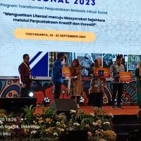 Bangga! Perpustakaan Kota Tangerang Raih Anugerah Penghargaan Layanan Terbaik Nasional 2023